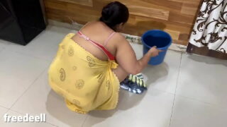 Desi House Wife Oral Sex And Fucked Hard In Doggy Style Video