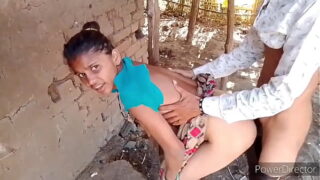 Desi Skinny Bhabhi Standing Doggystyle Fucked By Lover In Outdoor Video