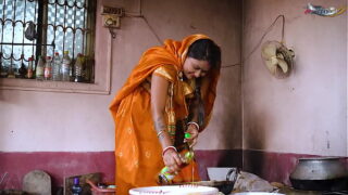 Desi Wife Hardcore Fucking With Husband Friend In Kitchen Video