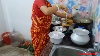 Devar fucking bhabhi on kitchen platform