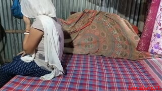 Indian Desi Sexy Callgirl Pussy Fuck And Blowjob by Village Client in Bedroom Video
