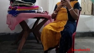 Role play of big boobs bhabhi in Hindi Video