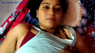 Sexy Telugu MMS of a slut lady and her perverted lover Video