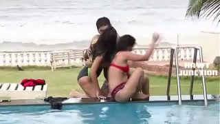 Super Hot Scene Bheega Badan Aur Pyasi Jawani Video