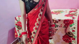 Vijji boob press and fuck in dark green saree Video