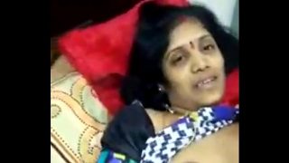 visha rathi mom fingeried Video